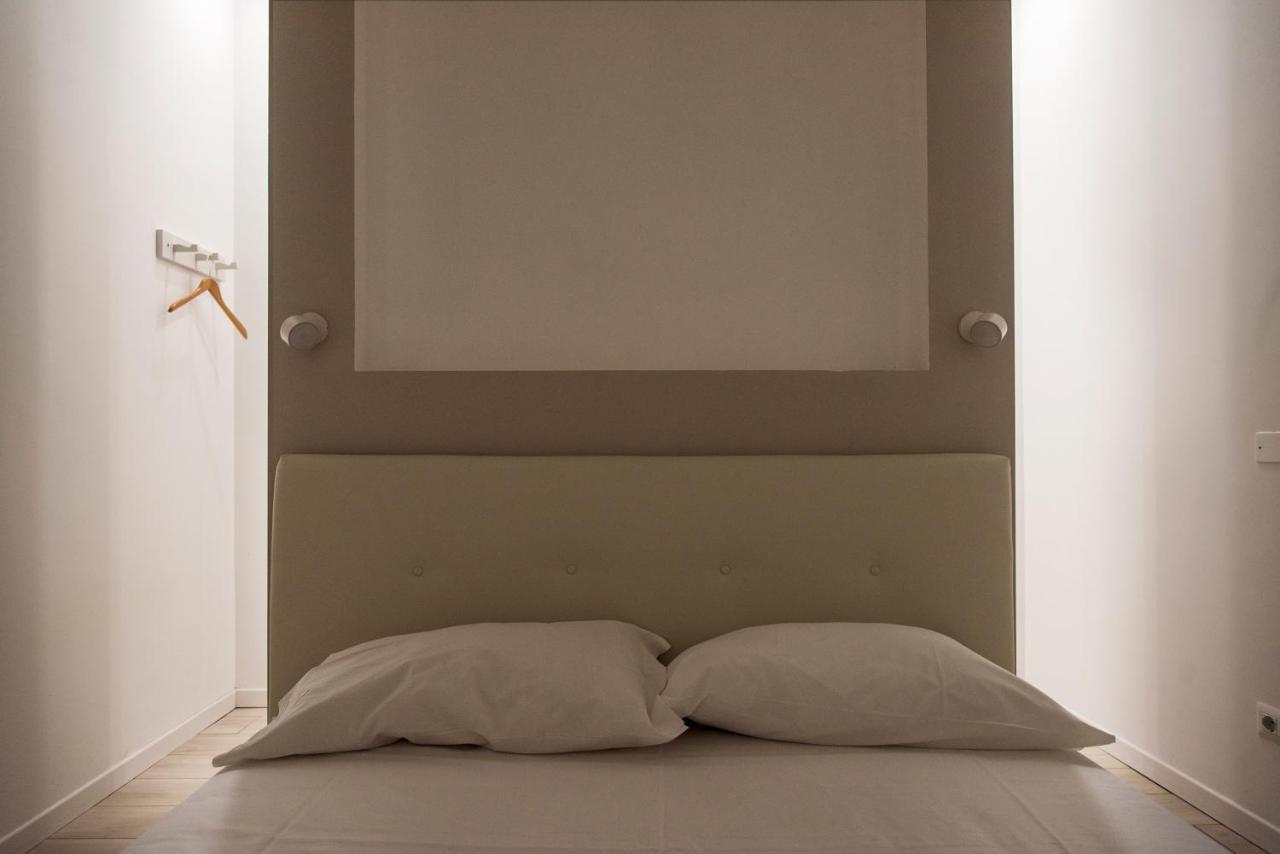 Youhosty - Pavia 7 * Milaan